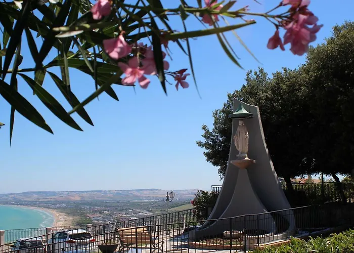 La Collina Bed & Breakfast